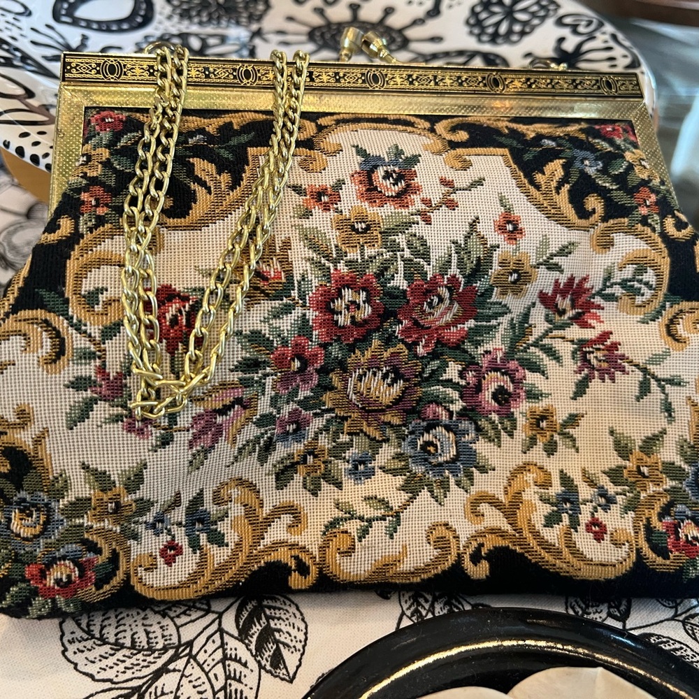 Vintage Floral Tapestry Clutch with Gold Chain